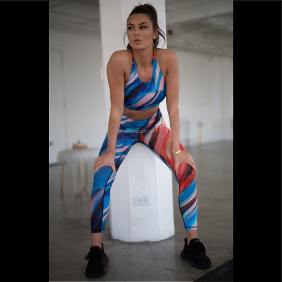 Activewear Sports Bra Leggings Set Squat Proof New - Picture 2 of 5